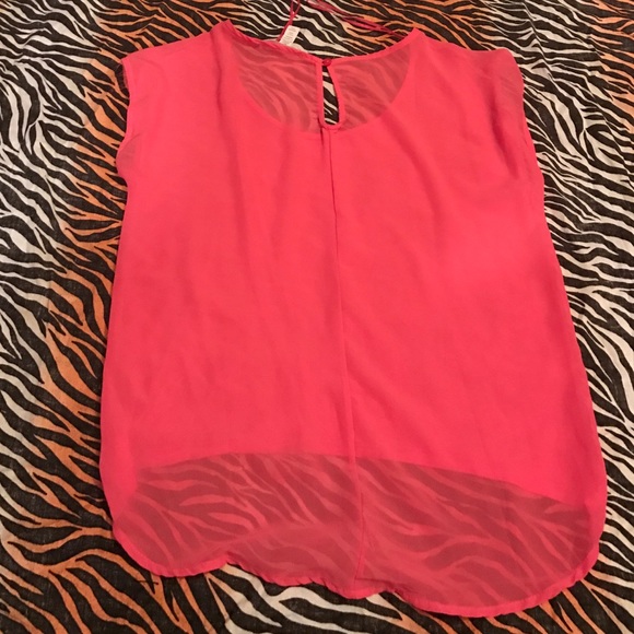 Peach blouse with sheer back - Picture 2 of 3