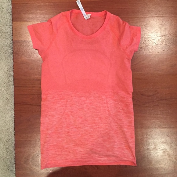 Short sleeve lululemon