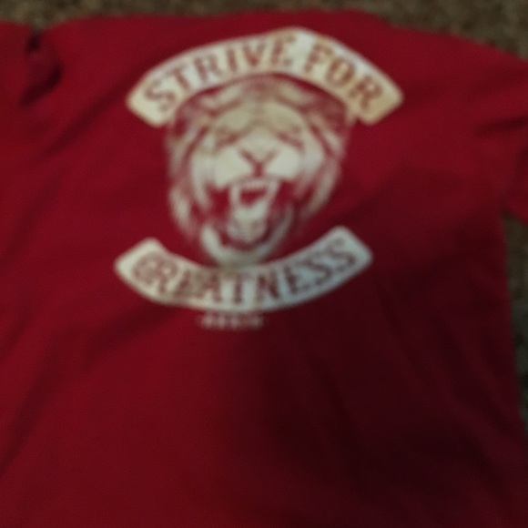 Boys Nike shirt and jean shorts - Picture 3 of 4