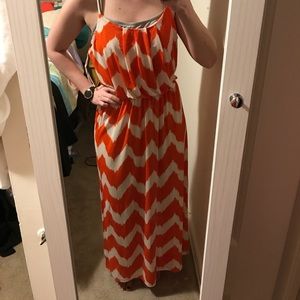 Size M/L 8/10 Orange and White Maxi Dress