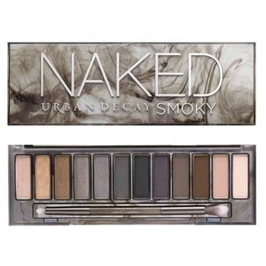 trade for @casspem ! UD Naked Smoky Eyeshadow 💓