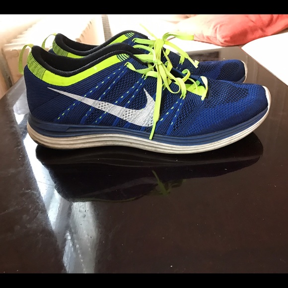 Men's Flynit Lunar 1 - Picture 2 of 4