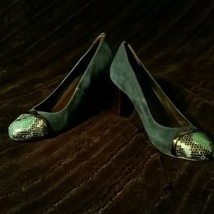Tory Burch Teal Suede and Snake Pump