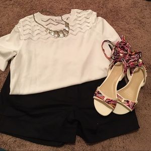 Chevron short sleeve sweater