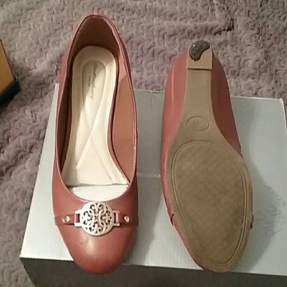Saddle shoes