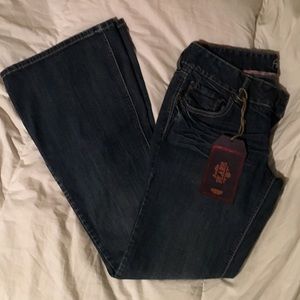 Amethyst flare leg low-rise jeans