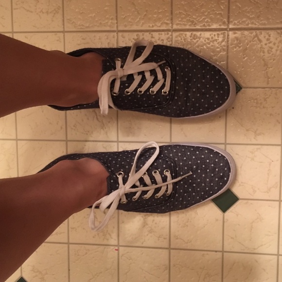 Shoes:) - Picture 2 of 2