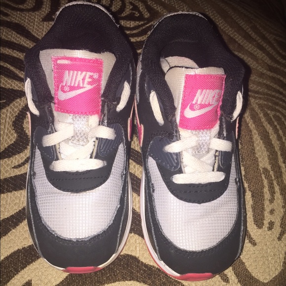 Girls Nike Air Max. Size 8C