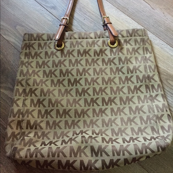 Micheal Kors