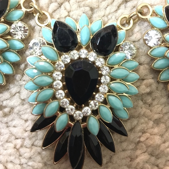 Jewelry - Picture 2 of 2