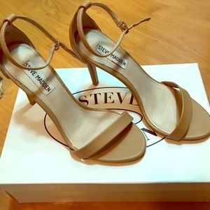 Steve Madden ankle strap heals