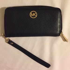 Michael Kors black wristlet