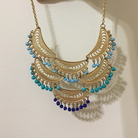Necklace - Picture 1 of 2