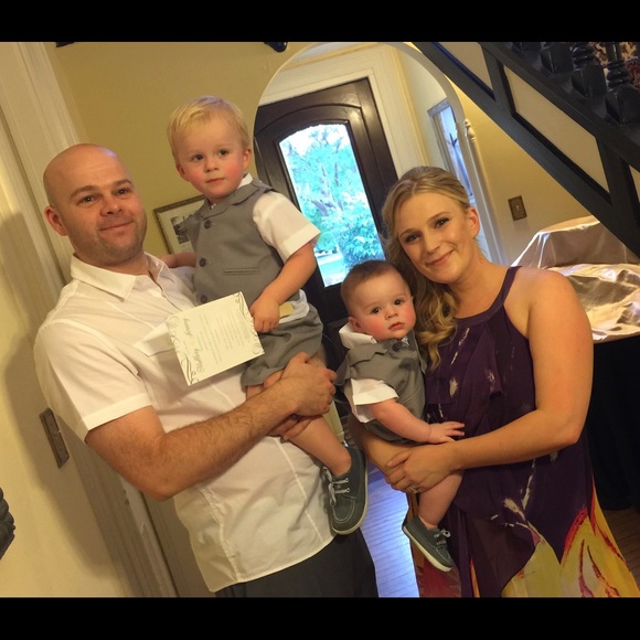 Meet your Posher, Holly - Picture 2 of 3