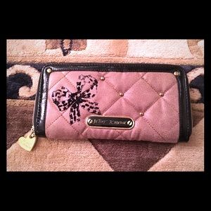 Betsey Johnson wallet