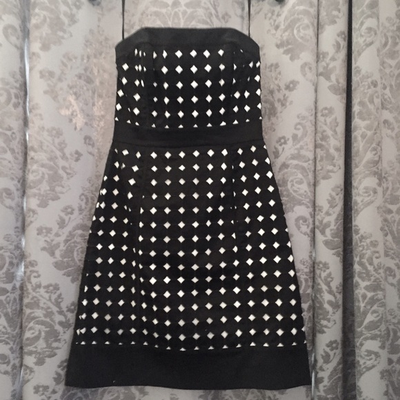 Black and white Polka-dot strapless dress - Picture 2 of 4