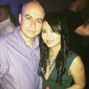 Meet your Posher, Claudia