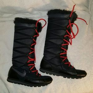Nike Winter Hi Size 10