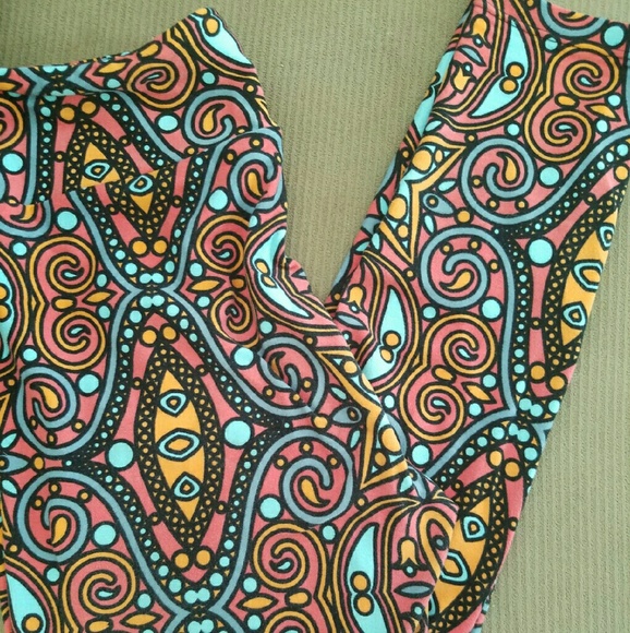 Lularoe OS COLORING BOOK LEGGINGS