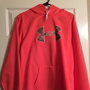 UA hoodie 💕