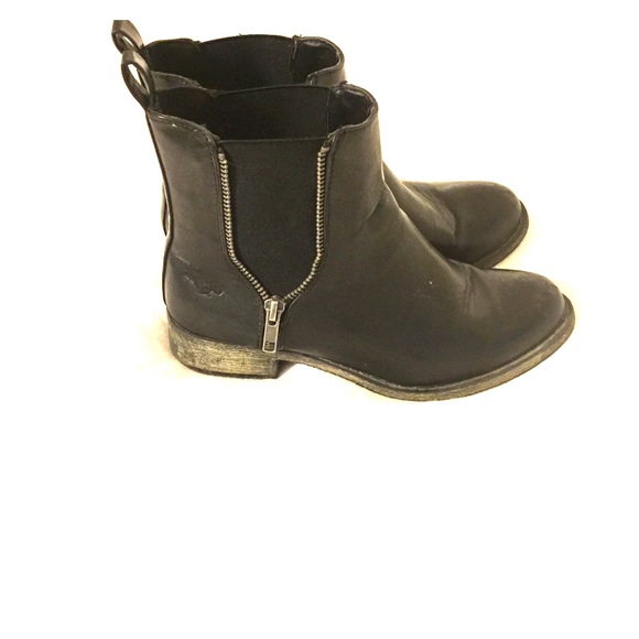 Rocket dog black boots