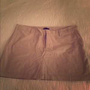 Gap skirt