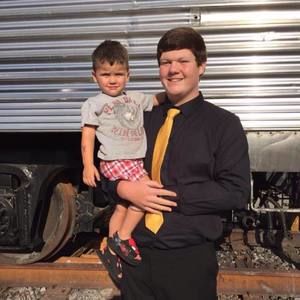 Meet your Posher, Logan