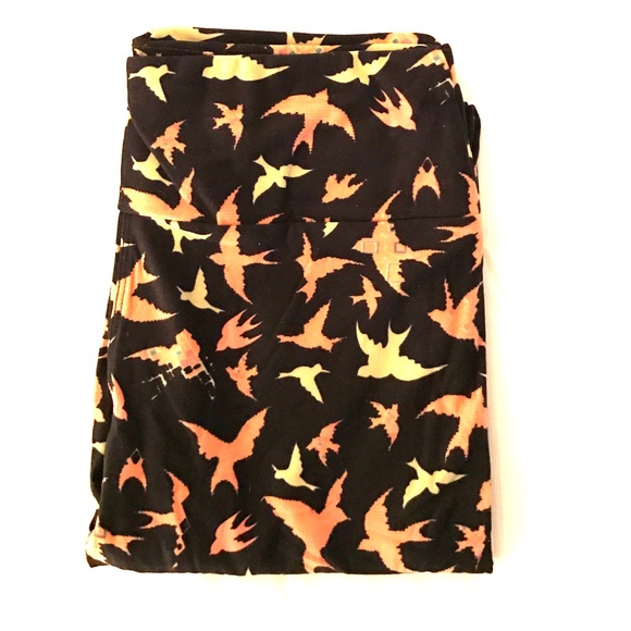 BNWT LulaRoe OS Halloween bird leggings
