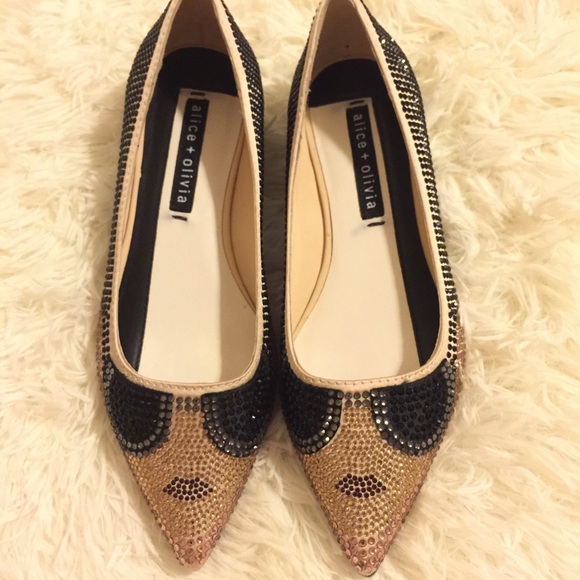 New! Alice+Olivia Loraine Crystals On Wedge Flats