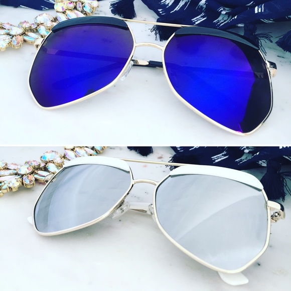 “Blake" Sunglasses || Blue Mirror Aviator - Picture 4 of 5