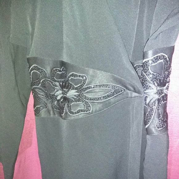 Black long sleeve dress size 8 - Picture 2 of 5