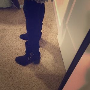 Suede moto-boots