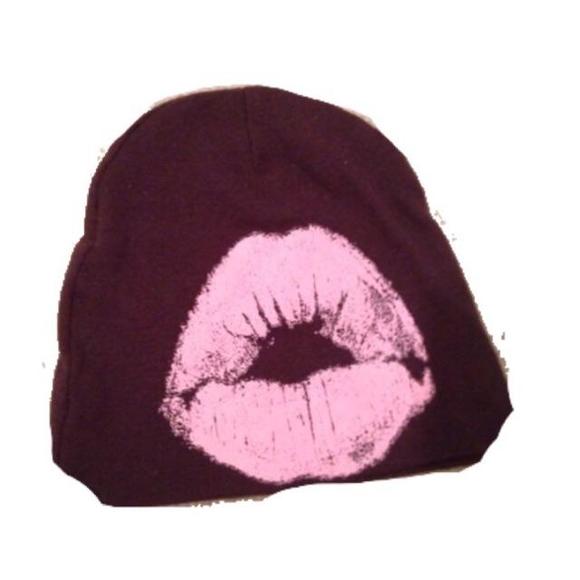 Lips beanie baby cap🔺