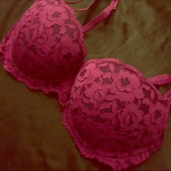 Gorgeous VS Pink Date Bra