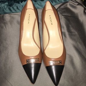 Coach brown and black 3 inch (approx) heal.