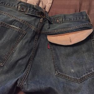 Medium wash Levi's