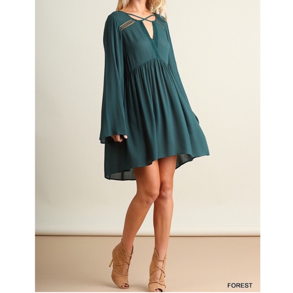 ❗️LAST❗️Bell sleeves lace trim split neck dress - Picture 3 of 4