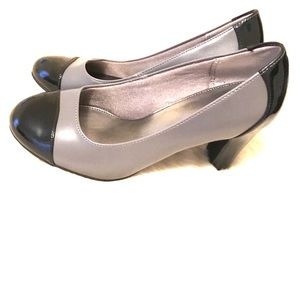 Life Stride funky and comfy heels in new condition