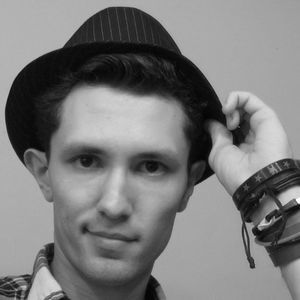 Meet your Posher, Zachary