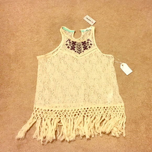 NWT Cream lace top