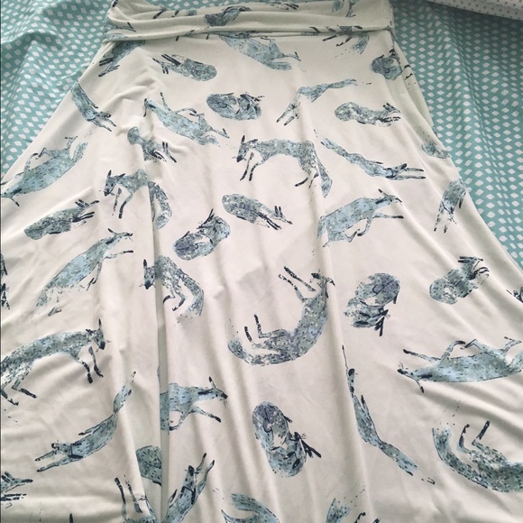Small foxes azure skirt