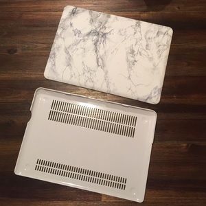 Mac laptop Skin/Cover :::fits 15 inches:::