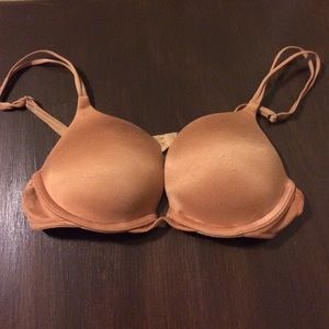 Tan bra