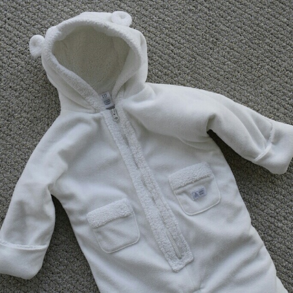 Baby Gap Convertible Fleece Bear Bundler - Picture 3 of 3
