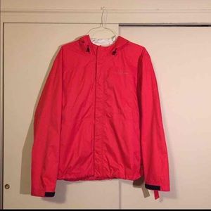 NWOT vineyard vines raincoat
