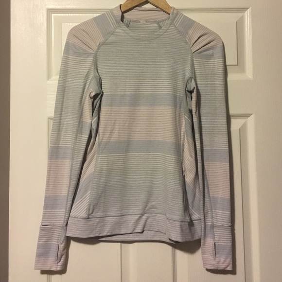 Lululemon top