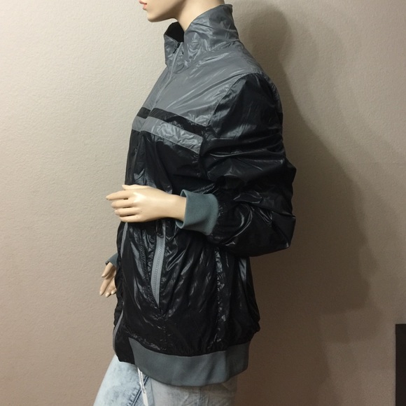 FINALNWOT ZIP UP RAIN JACKET - Picture 3 of 4