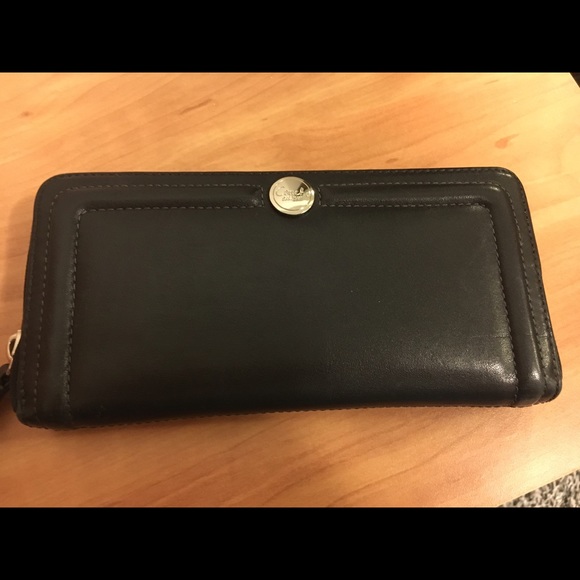 Authentic Coach wallet