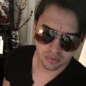 Meet your Posher, Leonel