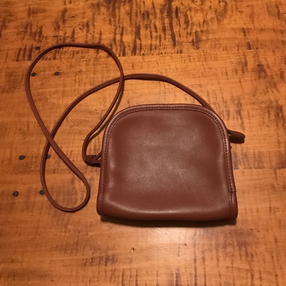 Coach cross body bag - Picture 2 of 3